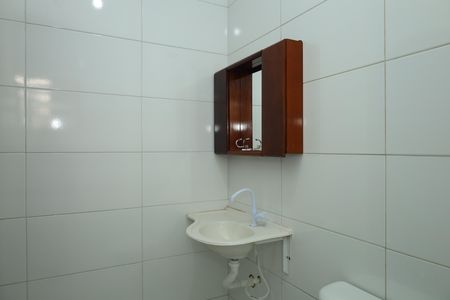 Casa para alugar com 50m², 2 quartos e sem vagaBanheiro
