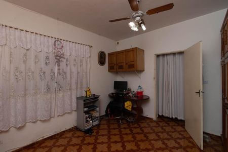 Casa à venda com 240m², 3 quartos e 4 vagasQuarto 2