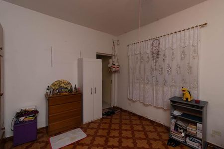 Casa à venda com 240m², 3 quartos e 4 vagasQuarto 2