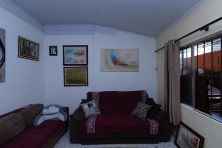 Casa à venda com 240m², 3 quartos e 4 vagasSala 2