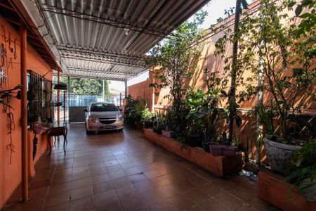 Casa à venda com 240m², 3 quartos e 4 vagasGaragem