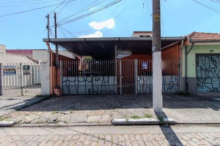Casa à venda com 240m², 3 quartos e 4 vagasFachada