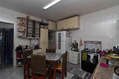 Casa à venda com 240m², 3 quartos e 4 vagasCozinha 1