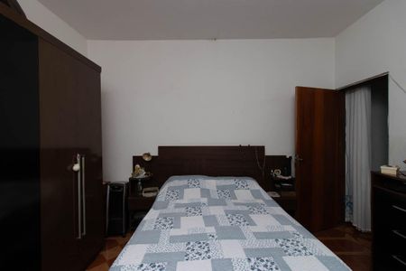 Casa à venda com 240m², 3 quartos e 4 vagasQuarto 1