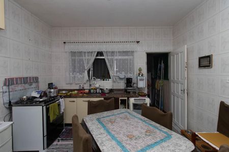 Casa à venda com 240m², 3 quartos e 4 vagasCozinha 1