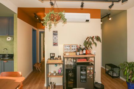 Sala e Cozinha de apartamento para alugar com 2 quartos, 75m² em Jardim Vera Cruz, São Paulo