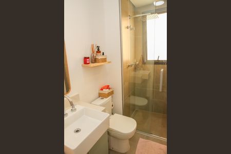 Apartamento para alugar com 75m², 2 quartos e 1 vaga Apartamento para alugar com 75m², 2 quartos e 1 vagaBanheiro da Suíte