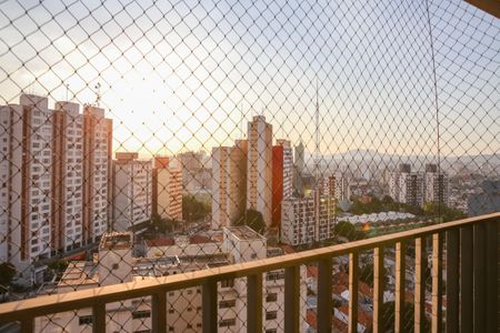 Apartamento para alugar com 75m², 2 quartos e 1 vaga Apartamento para alugar com 75m², 2 quartos e 1 vagaVista da Suíte