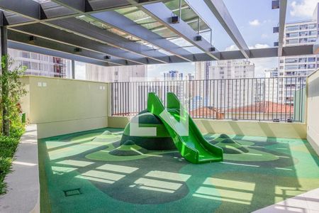 Apartamento para alugar com 75m², 2 quartos e 1 vaga Apartamento para alugar com 75m², 2 quartos e 1 vagaÁrea comum - Playground
