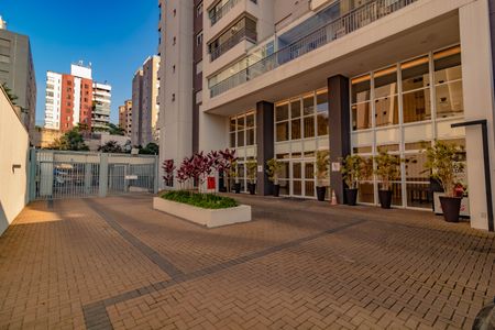 Apartamento à venda com 65m², 2 quartos e 1 vagaFachada