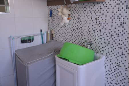 Apartamento à venda com 117m², 3 quartos e 1 vagaÁrea de Serviço