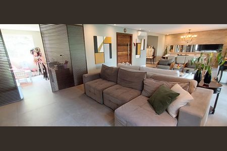 Apartamento à venda com 223m², 3 quartos e 4 vagasSala