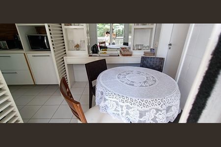 Apartamento à venda com 223m², 3 quartos e 4 vagasCopa