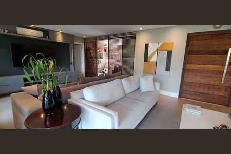 Apartamento à venda com 223m², 3 quartos e 4 vagasSala