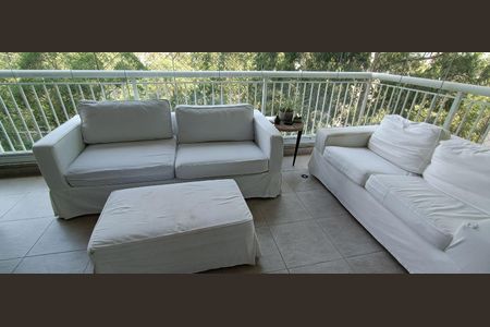 Apartamento à venda com 223m², 3 quartos e 4 vagasVaranda gourmet