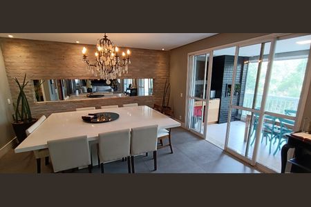 Apartamento à venda com 223m², 3 quartos e 4 vagasSala