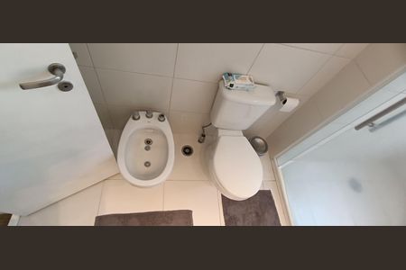 Apartamento à venda com 223m², 3 quartos e 4 vagasBanheiro suíte master