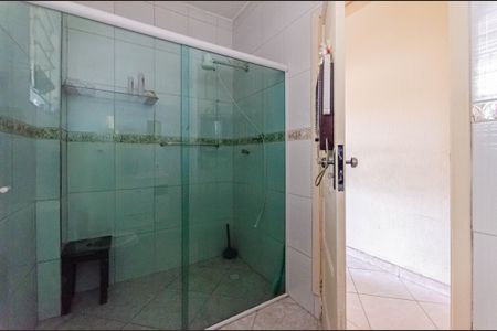 Apartamento para alugar com 77m², 2 quartos e sem vagaBanheiro