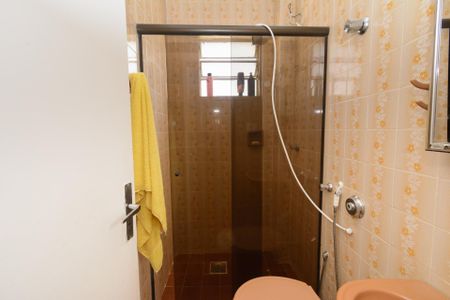 Apartamento à venda com 100m², 3 quartos e 2 vagasBanheiro 1