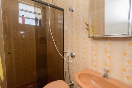 Apartamento à venda com 100m², 3 quartos e 2 vagasBanheiro 1