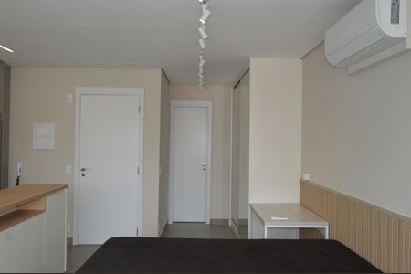 Studio para alugar com 32m², 1 quarto e sem vagaSala/Quarto
