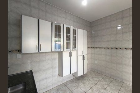 Casa à venda com 88m², 2 quartos e sem vagaBanheiro