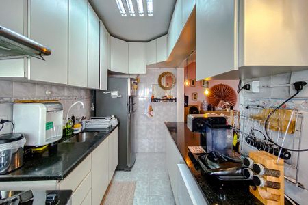 Apartamento à venda com 60m², 2 quartos e 1 vagaCozinha