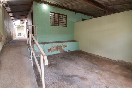 Casa para alugar com 80m², 1 quarto e 1 vaga Casa para alugar com 80m², 1 quarto e 1 vagaGaragem