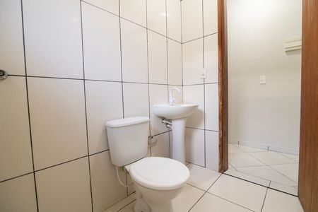 Casa para alugar com 80m², 1 quarto e 1 vaga Casa para alugar com 80m², 1 quarto e 1 vagaBanheiro