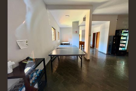 Apartamento à venda com 70m², 3 quartos e 1 vaga Apartamento à venda com 70m², 3 quartos e 1 vagaÁrea comum - Salão de Jogos e mercado