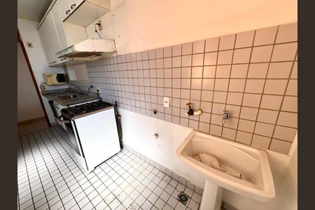 Apartamento à venda com 70m², 3 quartos e 1 vaga Apartamento à venda com 70m², 3 quartos e 1 vagaÁrea de Serviço