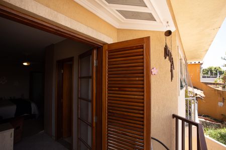 Casa à venda com 183m², 3 quartos e 3 vagasVARANDA QUARTO 1