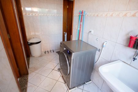 Casa à venda com 183m², 3 quartos e 3 vagasÁREA DE SERVIÇO