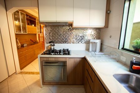 Casa à venda com 183m², 3 quartos e 3 vagasCOZINHA