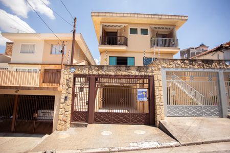 Casa à venda com 183m², 3 quartos e 3 vagasFACHADA