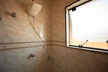 Casa à venda com 183m², 3 quartos e 3 vagasBANHEIRO