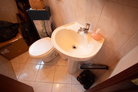 Casa à venda com 183m², 3 quartos e 3 vagasBANHEIRO ÁREA DE SERVIÇO