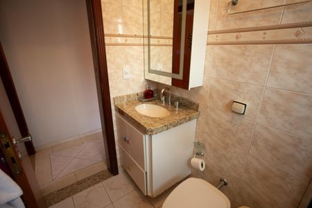 Casa à venda com 183m², 3 quartos e 3 vagasBANHEIRO