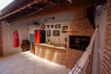 Casa à venda com 183m², 3 quartos e 3 vagasÁREA GOURMET