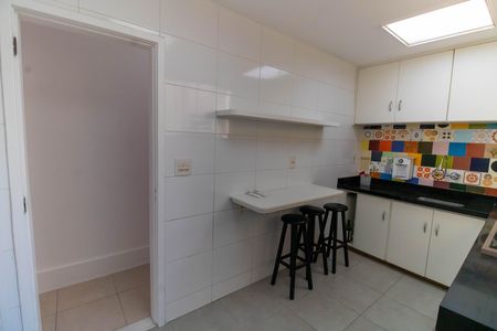 Apartamento à venda com 80m², 2 quartos e sem vaga Apartamento à venda com 80m², 2 quartos e sem vagaCozinha