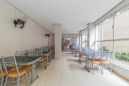 Apartamento à venda com 62m², 2 quartos e 1 vagaÁrea comum - Salão de festas