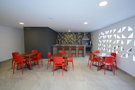 Apartamento para alugar com 46m², 2 quartos e 1 vagaÁrea comum - Churrasqueira