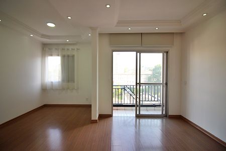 Apartamento para alugar com 65m², 2 quartos e 1 vagaSala