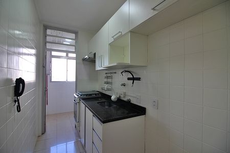 Apartamento para alugar com 65m², 2 quartos e 1 vagaCozinha