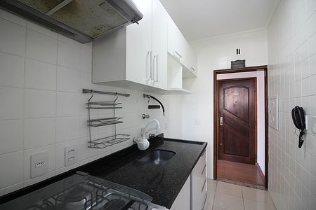 Apartamento para alugar com 65m², 2 quartos e 1 vagaCozinha