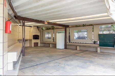 Apartamento para alugar com 65m², 2 quartos e 1 vaga Apartamento para alugar com 65m², 2 quartos e 1 vagaÁrea comum - Churrasqueira