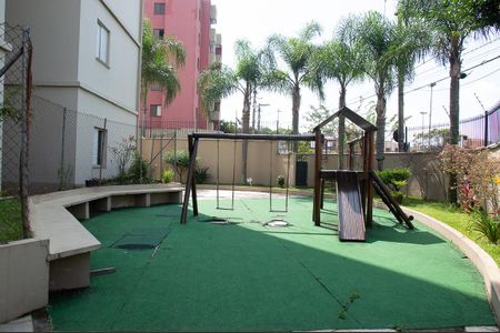 Apartamento para alugar com 65m², 2 quartos e 1 vaga Apartamento para alugar com 65m², 2 quartos e 1 vagaÁrea comum - Playground