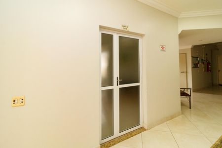 Apartamento à venda com 55m², 2 quartos e 1 vagaÁrea comum