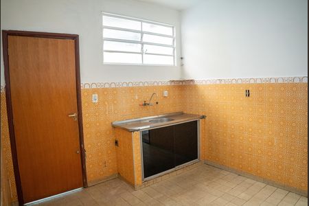Casa para alugar com 125m², 2 quartos e 2 vagas Casa para alugar com 125m², 2 quartos e 2 vagasCozinha