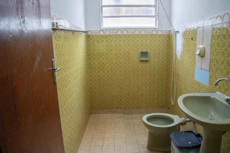 Casa para alugar com 125m², 2 quartos e 2 vagas Casa para alugar com 125m², 2 quartos e 2 vagasBanheiro